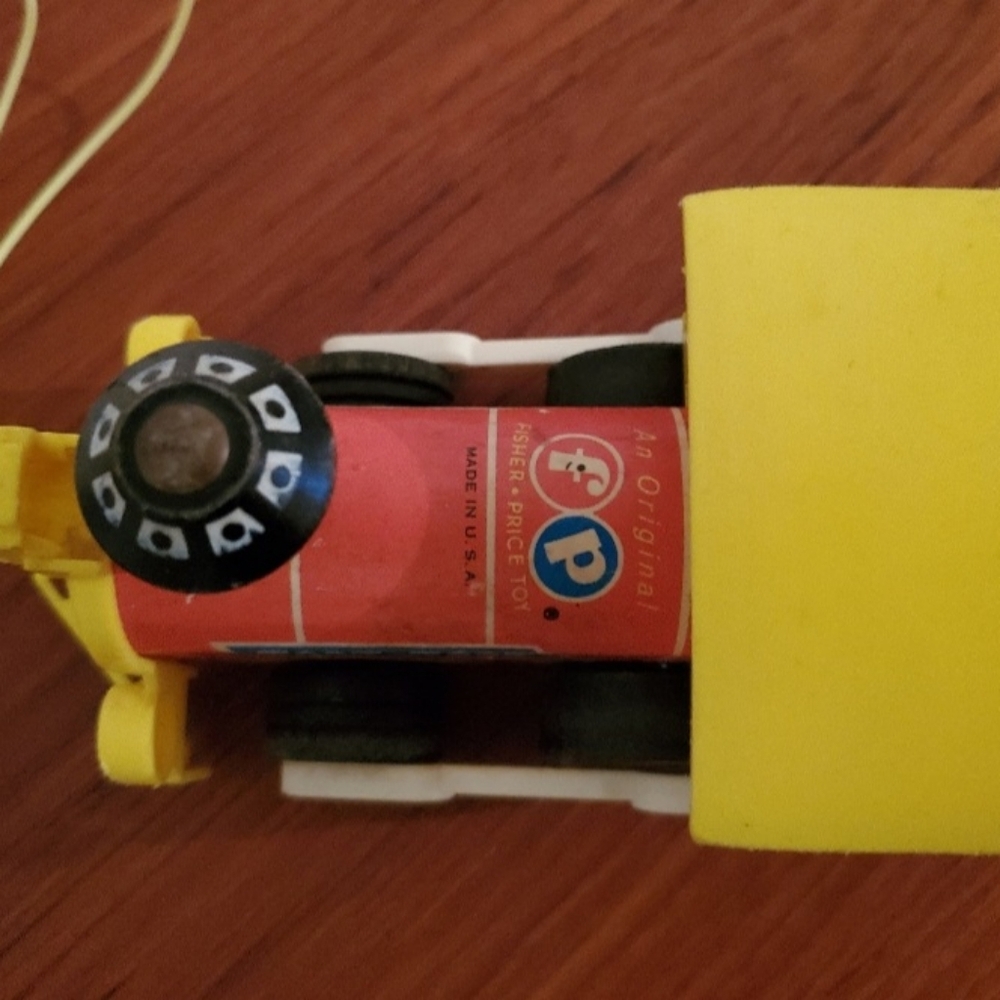 Vintage 1965 Fisher Price/toot-toot train/Wooden pull Toy/mid century toy/#643 - Picture 5 of 8